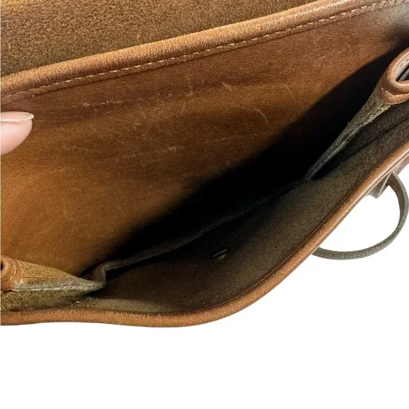 Vintage Coach British Tan Leather Station Crossbody Bag - Picture 14 of 16